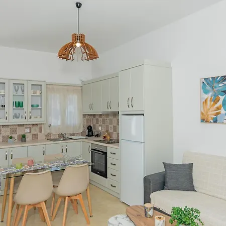 Chora Sea View Apartman *